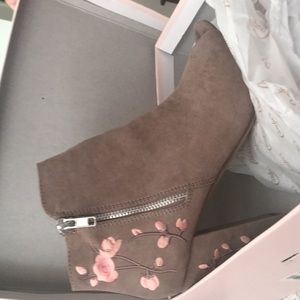 Candies open toe boots